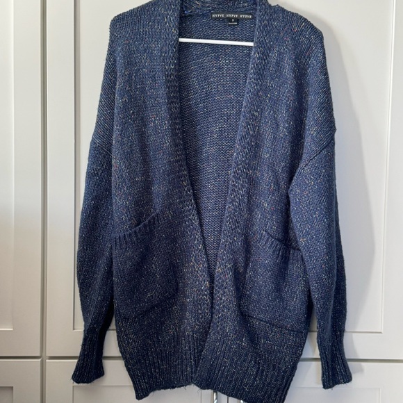 HYFVE Cardigan - Picture 1 of 2